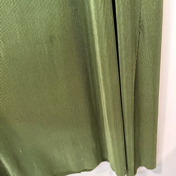Baltic Born Women's Athena Maxi Dress Pleated Green Short Sleeve V Neck Small - Picture 4 of 8